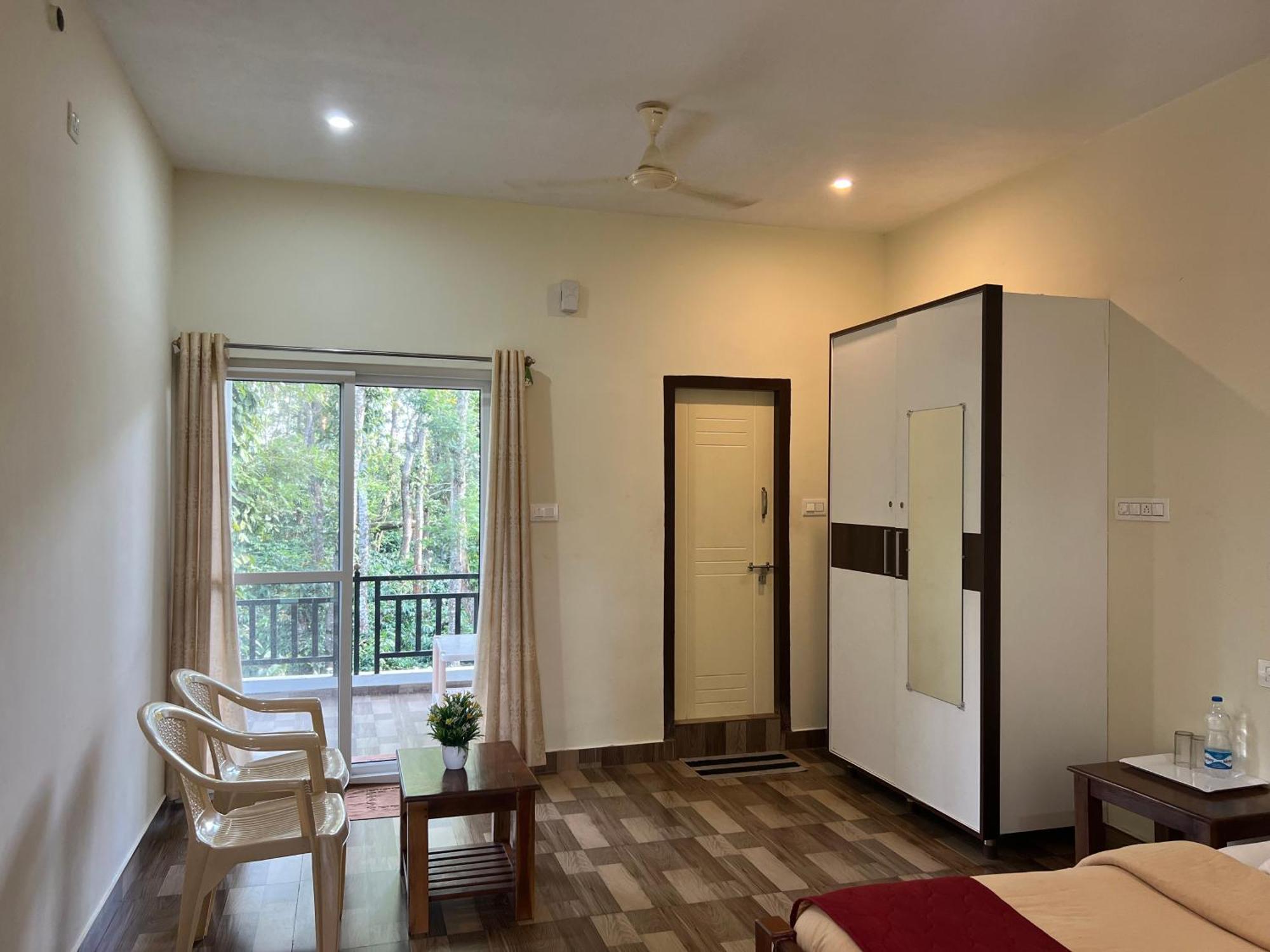 Sri Lakshmi Estates Appartement Siddāpur Buitenkant foto